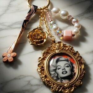 Marilyn Monroe Bag Purse Charm Keychain Keyring Andy Wharhol Art Mothers Day Gif